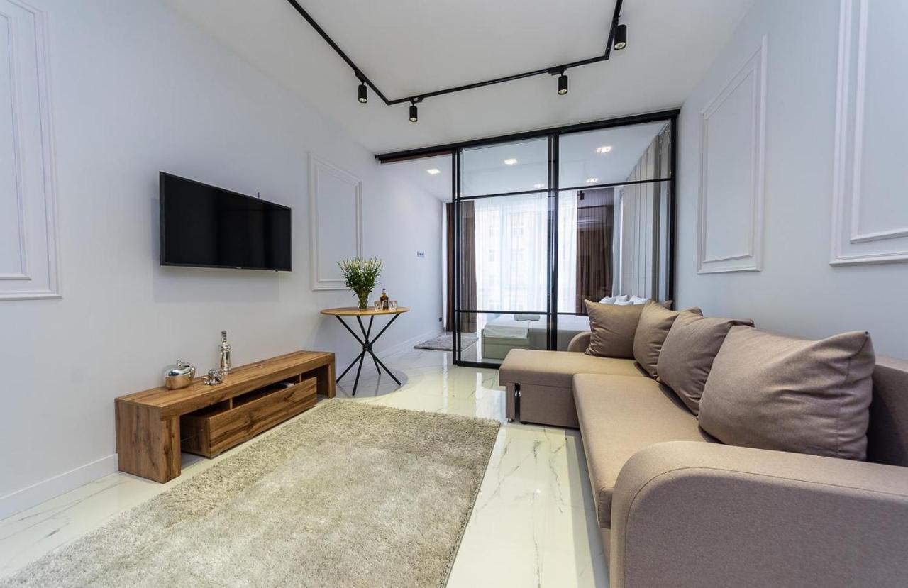 Fashionable Apartments. Smartplaza Metro Minskaya. Obolon Kiew Exterior foto
