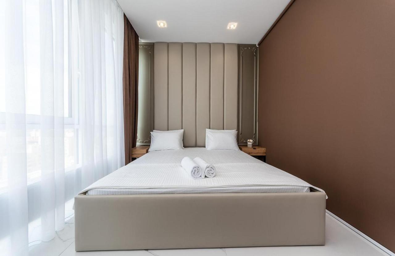 Fashionable Apartments. Smartplaza Metro Minskaya. Obolon Kiew Exterior foto