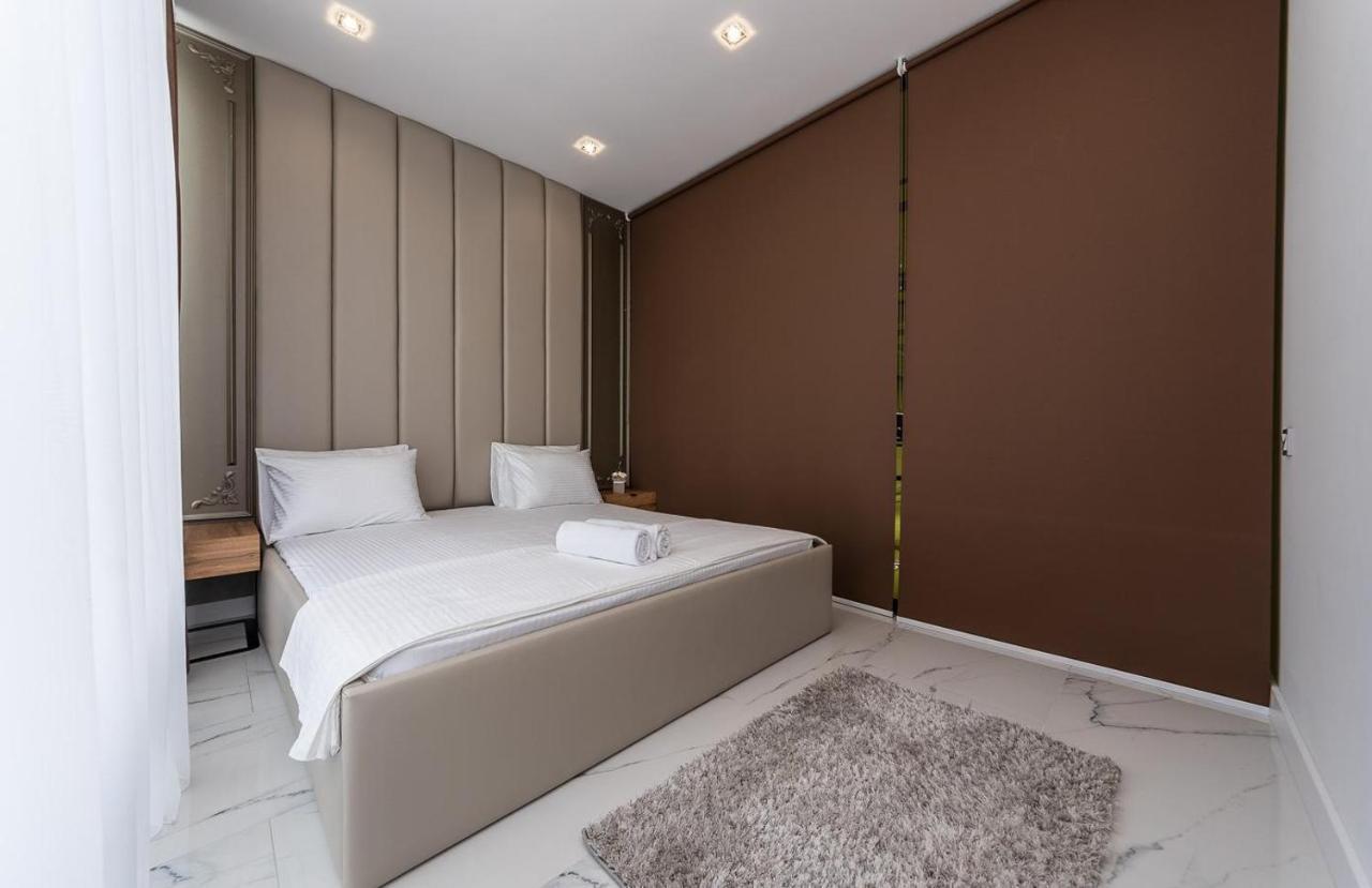Fashionable Apartments. Smartplaza Metro Minskaya. Obolon Kiew Exterior foto