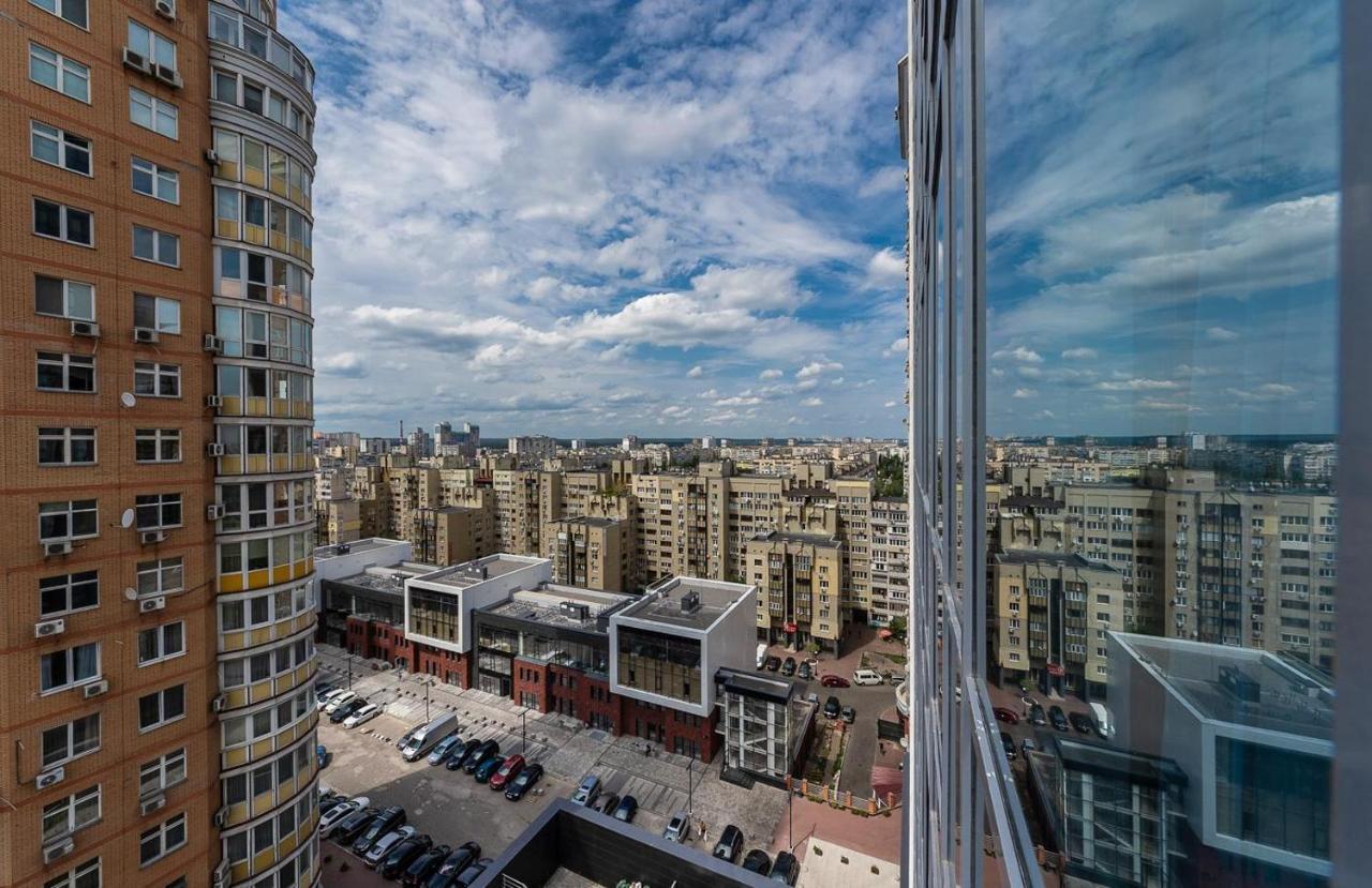 Fashionable Apartments. Smartplaza Metro Minskaya. Obolon Kiew Exterior foto