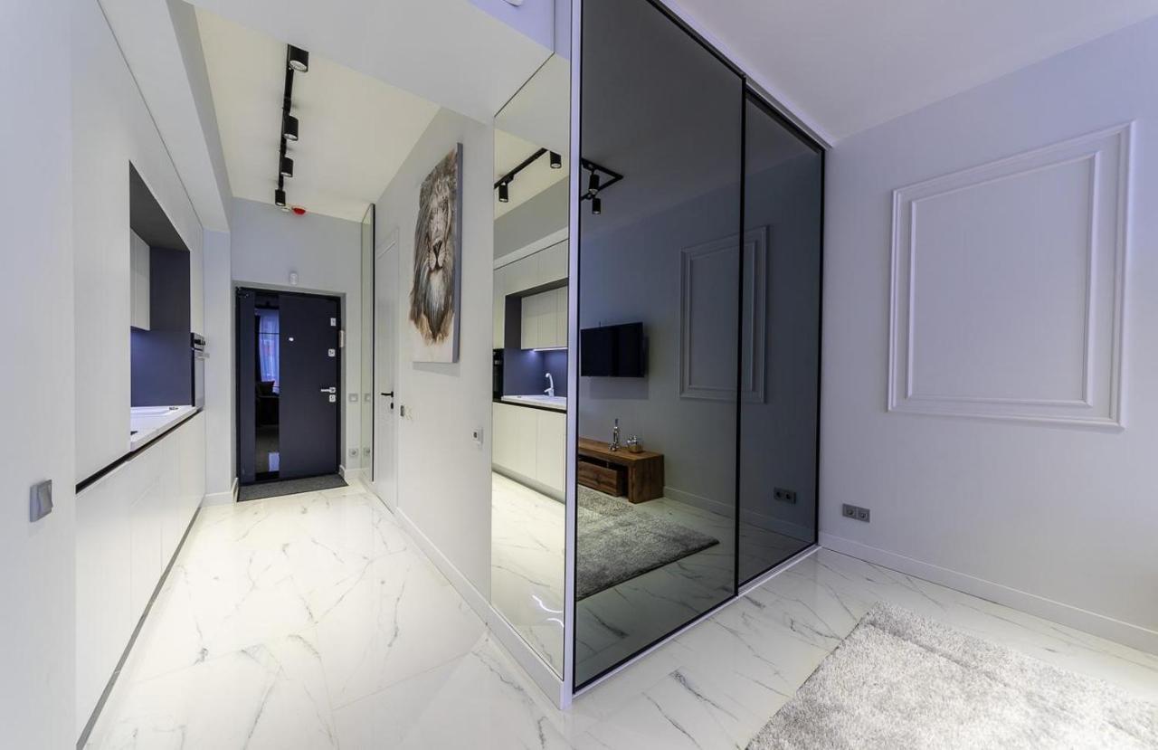 Fashionable Apartments. Smartplaza Metro Minskaya. Obolon Kiew Exterior foto
