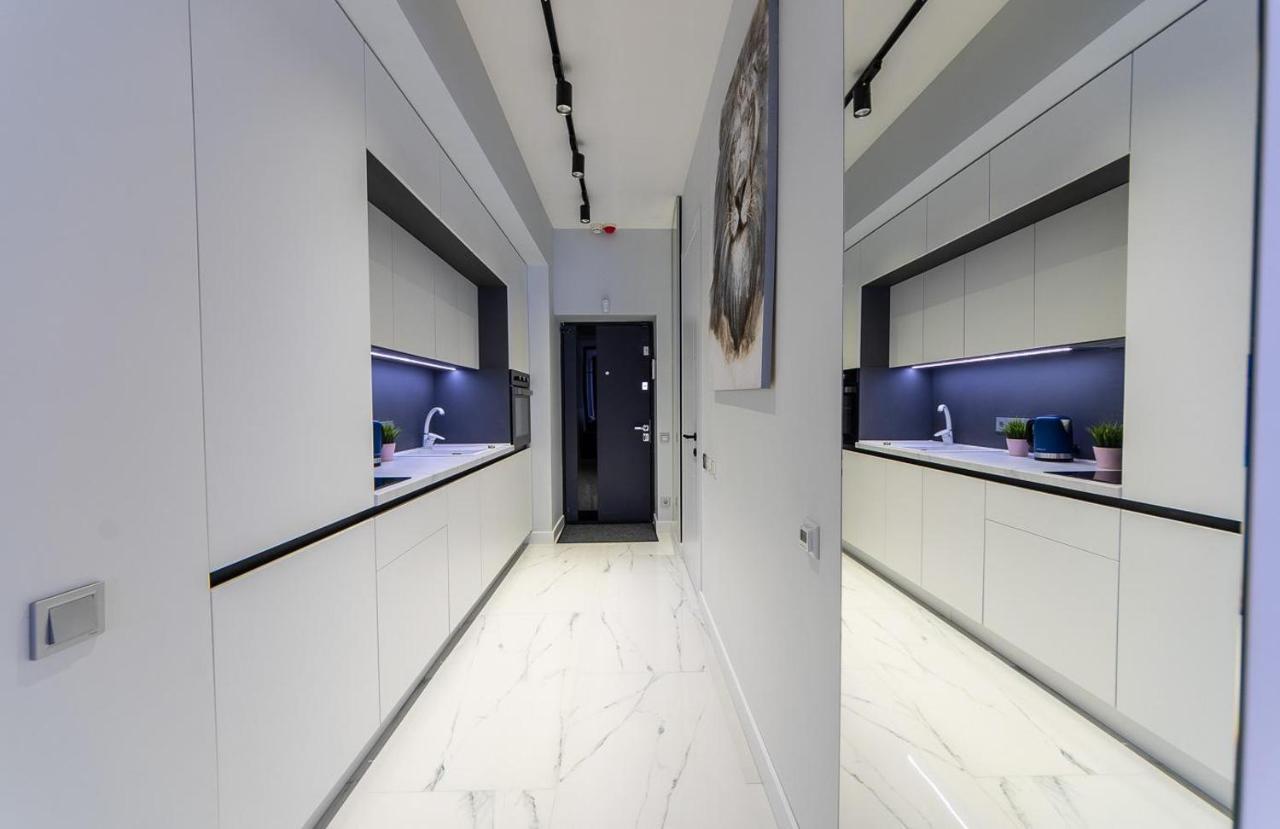 Fashionable Apartments. Smartplaza Metro Minskaya. Obolon Kiew Exterior foto