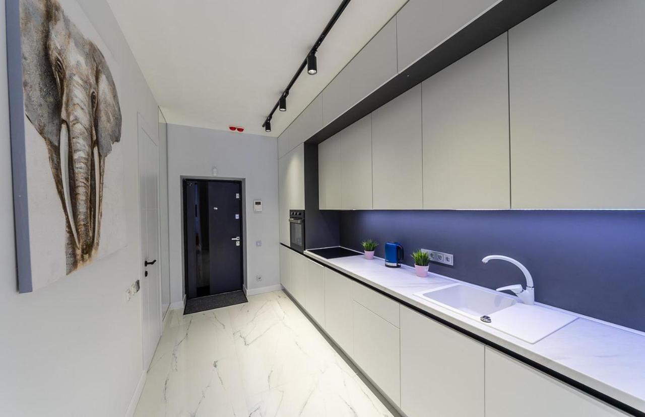 Fashionable Apartments. Smartplaza Metro Minskaya. Obolon Kiew Exterior foto